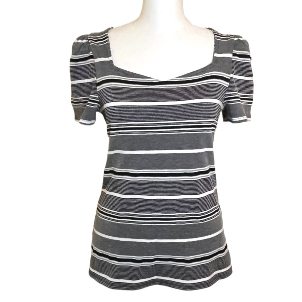 Express Black & White Short Sleeve Striped Tee Shirt Size Medium - Picture 1 of 7